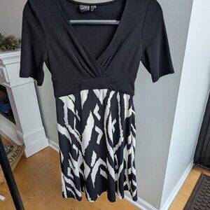 Short Sleeve Black & White Dress